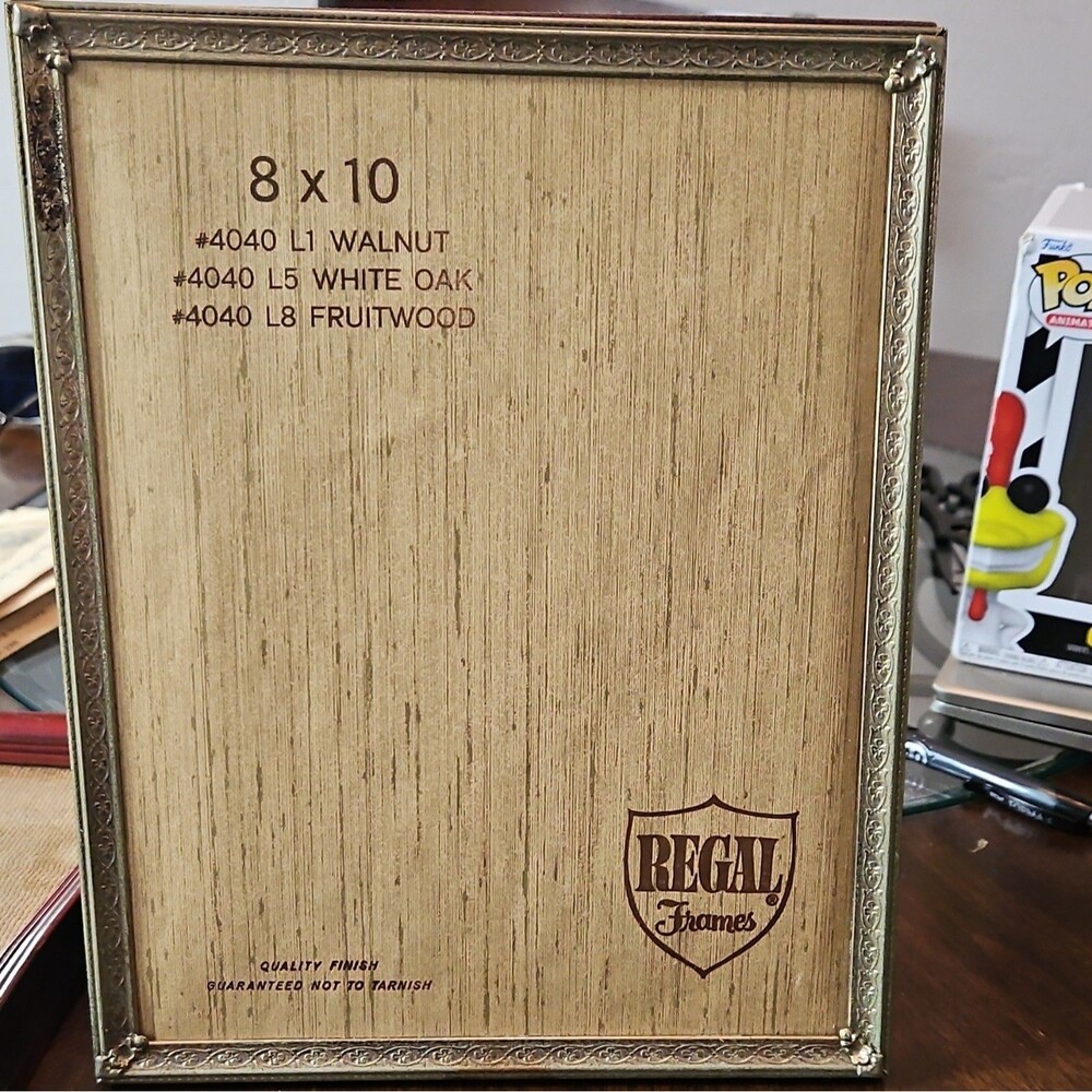 Set of 2 antique picture frames‎ Regal Frames and No. 1006697 HL